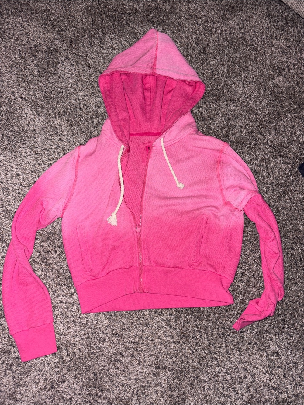 American Eagle Outfitters Hot Pink Zip up cropped Hoodie
